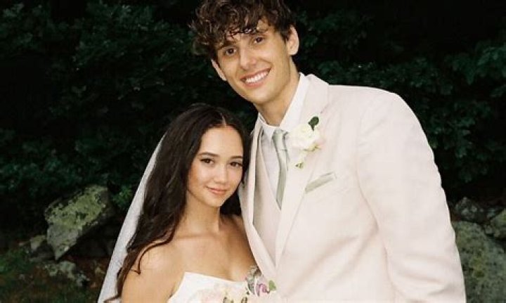 Jvke- Wiki, Biography, Age, Height, Net Worth, Girlfriend